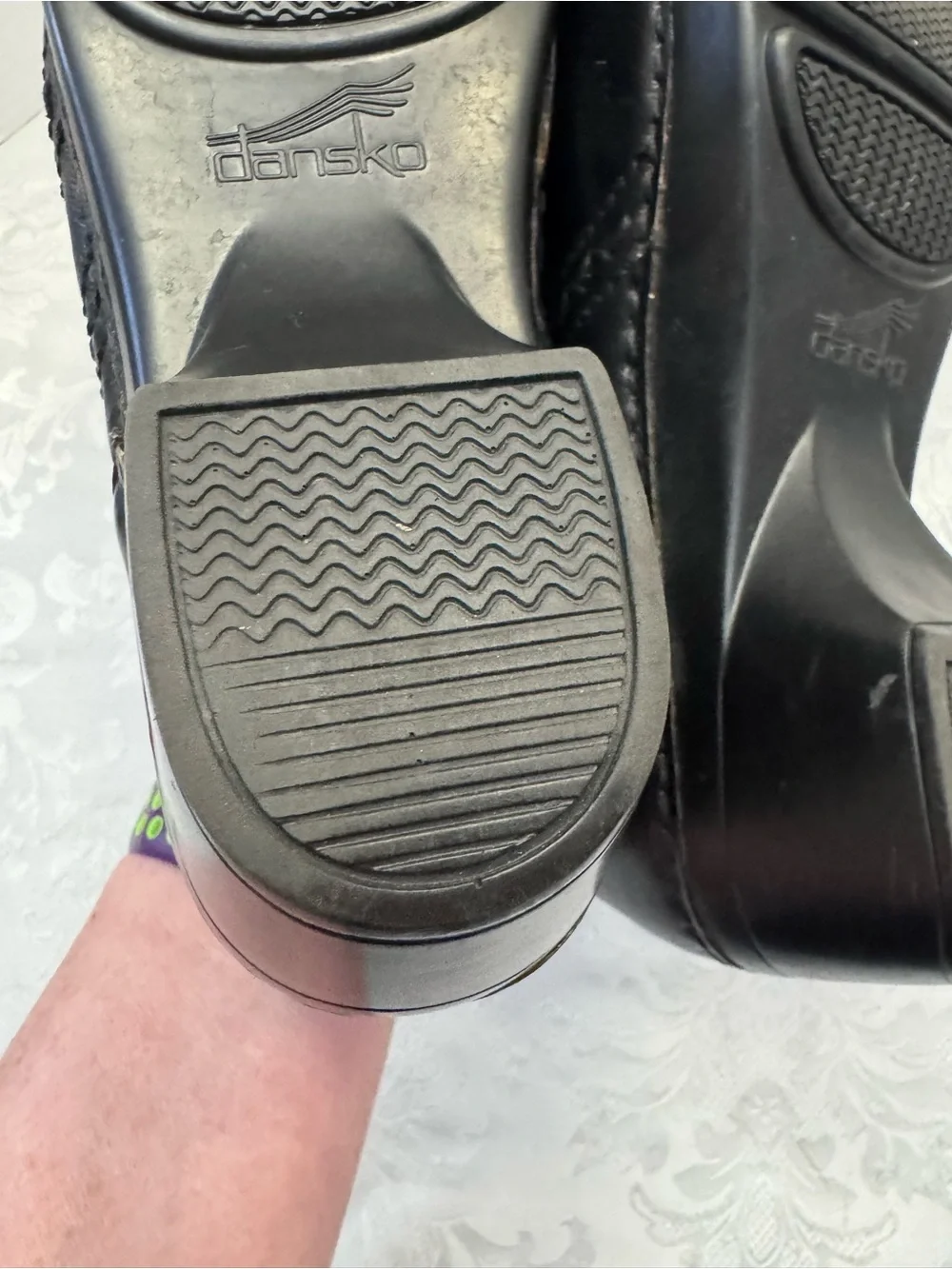 Dansko Sienna Slip On Comfort Shoe Clog Black Leather Size‎ 38 / 7.5-8 Medical
